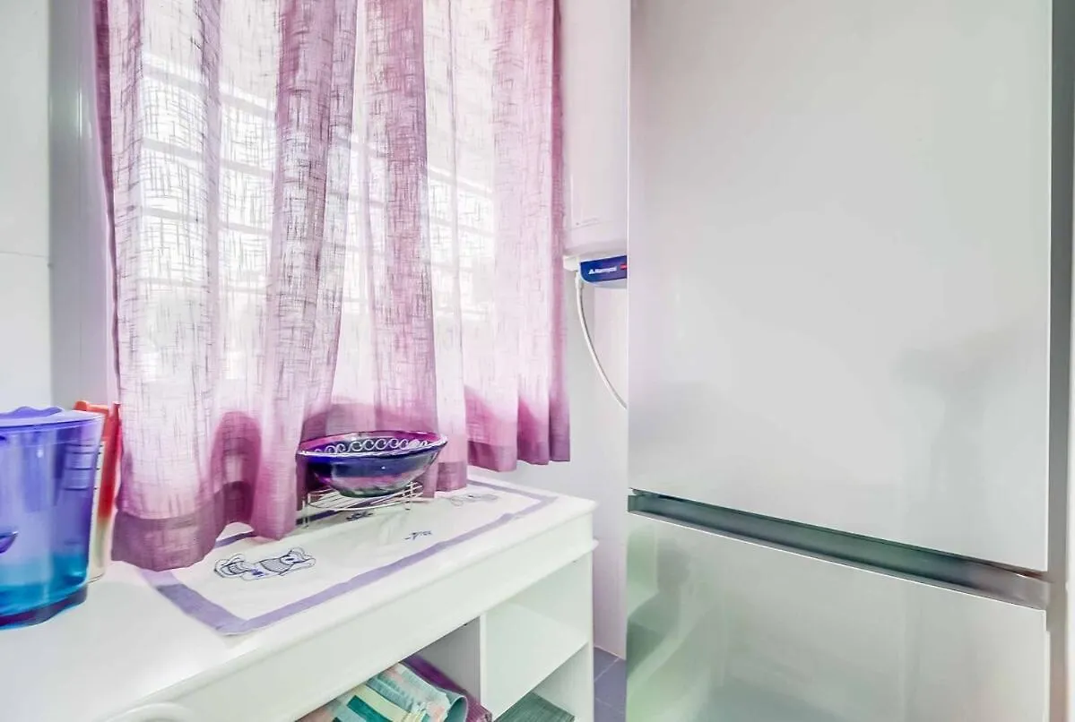 132 - Charming Apartment With Sea Views, Fuengirola! スペイン