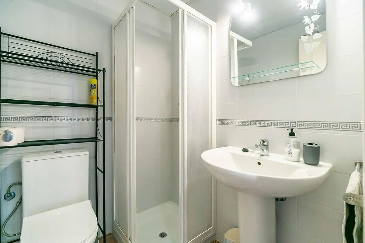 132 - Charming Apartment With Sea Views, Fuengirola!